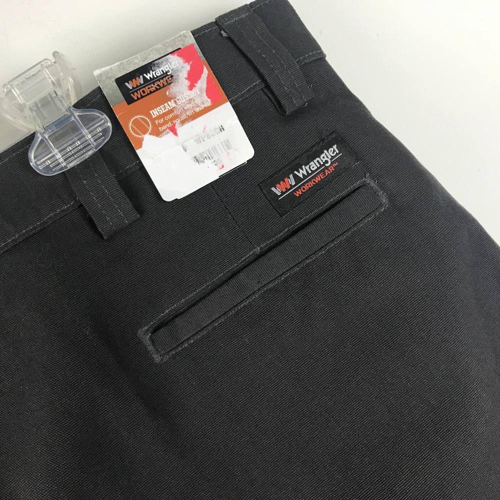 Wrangler 42 X 30 Workwear Utility Work Pants ~ Cargo Pocket ~ Dark Gray New Tags - Picture 2 of 10